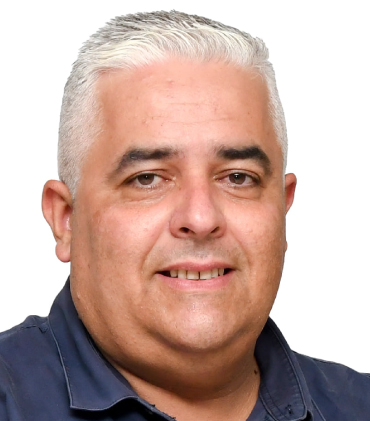 CARLOS CHAVES